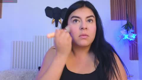 Snapshot of _poison_sweet chatting on 31, 3, 2026 Laura online show from 31, 3, 2026