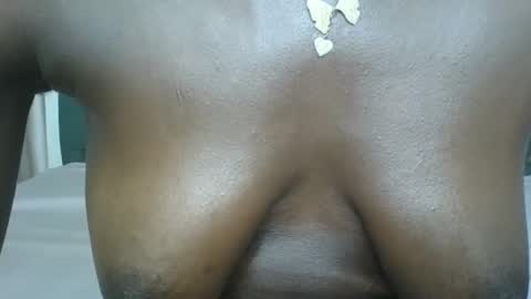 Snapshot of _pretty_savage chatting on 23, 4, 2026 savage online show from 23, 4, 2026