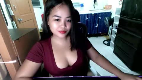 Snapshot of _princessnics chatting on 13, 12, 2025 Princess nicole online show from 13, 12, 2025