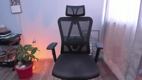 Snapshot of _purplecherry_ chatting on 10, 12, 2024 Cherr online show from 10, 12, 2024