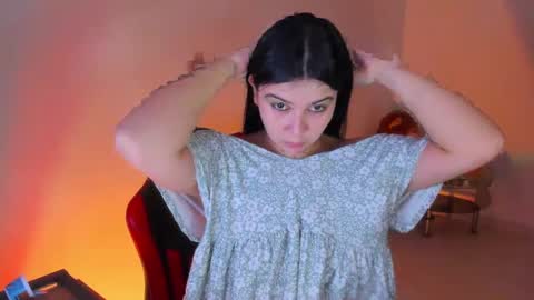 Snapshot of _rachell1 chatting on 28, 9, 2025 Stefany online show from 28, 9, 2025