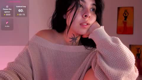 Snapshot of _rachell1 chatting on 15, 10, 2025 Stefany online show from 15, 10, 2025