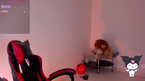 Snapshot of _rachell1 chatting on 22, 10, 2025 Stefany online show from 22, 10, 2025