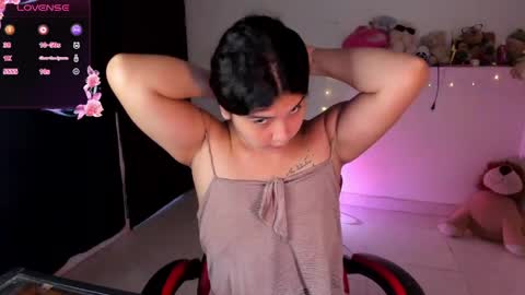 Snapshot of _rachell1 chatting on 19, 5, 2026 Stefany online show from 19, 5, 2026