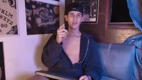 Snapshot of _realwav chatting on 24, 9, 2025 wav online show from 24, 9, 2025