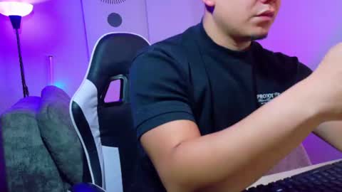 Roberto online show from 18, 7, 2026