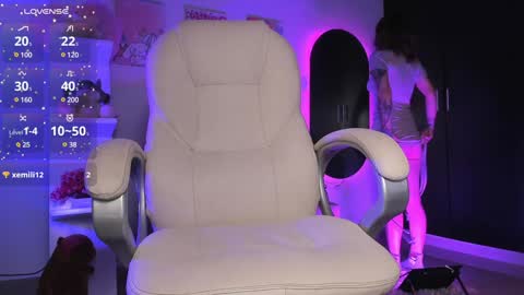   online show from 7, 2, 2025