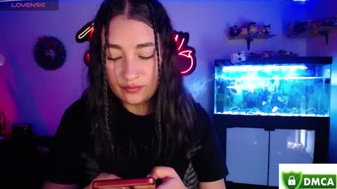  SantaLove  online show from 9, 12, 2024