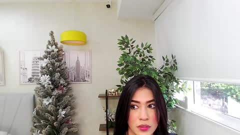 Sassy Girl online show from 16, 12, 2024