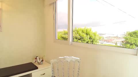 Sassy Girl online show from 6, 10, 2025