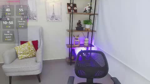 Sassy Girl online show from 15, 4, 2026