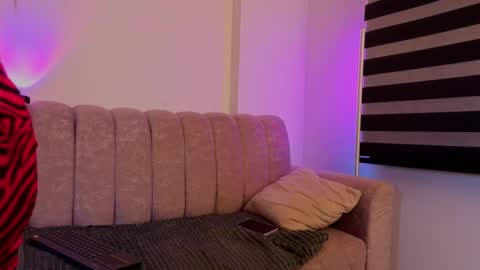 Scarlett online show from 17, 4, 2026