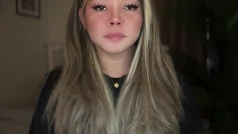 Snapshot of _seductive_jane chatting on 4, 4, 2026 ENAJ online show from 4, 4, 2026