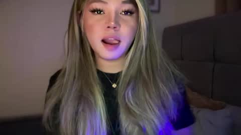 Snapshot of _seductive_jane chatting on 4, 4, 2026 ENAJ online show from 4, 4, 2026