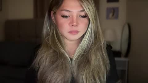 Snapshot of _seductive_jane chatting on 17, 4, 2026 ENAJ online show from 17, 4, 2026