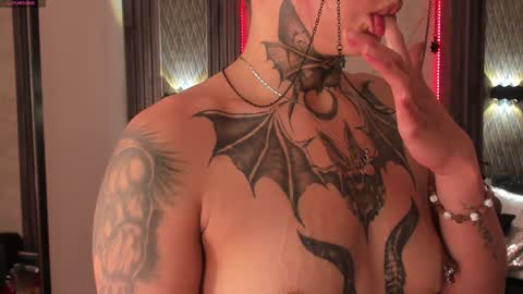 Selene online show from 25, 1, 2025