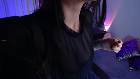 Snapshot of _sensualkitten_ chatting on 10, 2, 2026 Laura online show from 10, 2, 2026