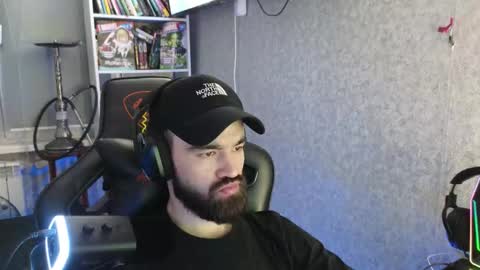 Snapshot of _serious_man chatting on 8, 11, 2025 Ask me online show from 8, 11, 2025