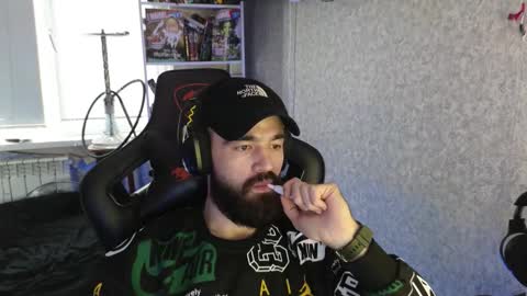 Snapshot of _serious_man chatting on 14, 11, 2025 Ask me online show from 14, 11, 2025