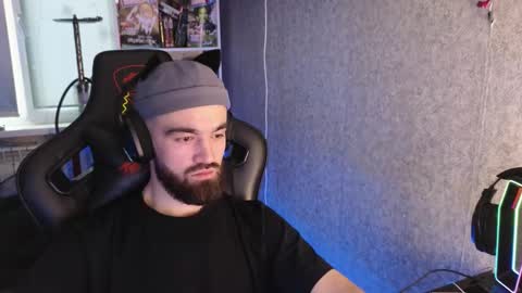 Snapshot of _serious_man chatting on 17, 11, 2025 Ask me online show from 17, 11, 2025