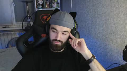 Snapshot of _serious_man chatting on 1, 12, 2025 Ask me online show from 1, 12, 2025