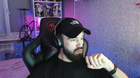 Snapshot of _serious_man chatting on 4, 12, 2025 Ask me online show from 4, 12, 2025