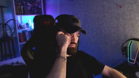 Snapshot of _serious_man chatting on 10, 3, 2026 Ask me online show from 10, 3, 2026