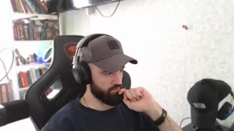 Snapshot of _serious_man chatting on 15, 3, 2026 Ask me online show from 15, 3, 2026