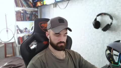 Snapshot of _serious_man chatting on 9, 4, 2026 Ask me online show from 9, 4, 2026