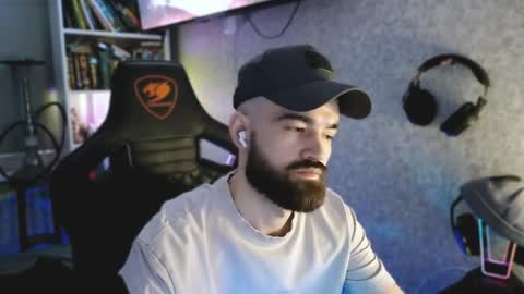 Snapshot of _serious_man chatting on 9, 4, 2026 Ask me online show from 9, 4, 2026