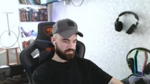 Snapshot of _serious_man chatting on 15, 4, 2026 Ask me online show from 15, 4, 2026