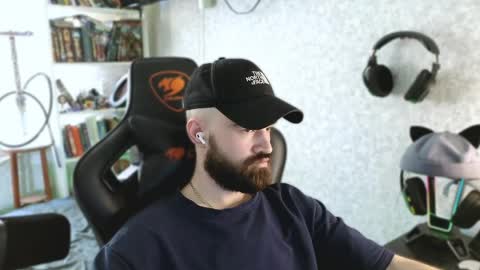 Snapshot of _serious_man chatting on 21, 4, 2026 Ask me online show from 21, 4, 2026