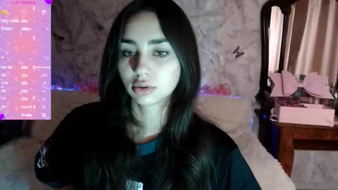 Snapshot of _shynikki chatting on 17, 9, 2025 _shynikki online show from 17, 9, 2025