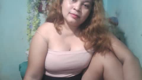 Snapshot of _simply_mama chatting on 2, 4, 2026 _simply_mama online show from 2, 4, 2026