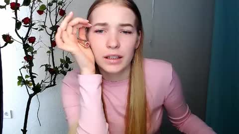 Snapshot of _snow_queen__ chatting on 2, 4, 2026 Rachel online show from 2, 4, 2026