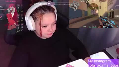 Snapshot of _sofia_adam_ chatting on 23, 10, 2025 pups online show from 23, 10, 2025