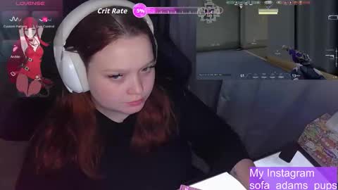 Snapshot of _sofia_adam_ chatting on 12, 11, 2025 pups online show from 12, 11, 2025