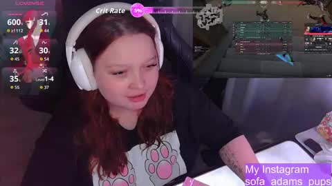 Snapshot of _sofia_adam_ chatting on 13, 11, 2025 pups online show from 13, 11, 2025