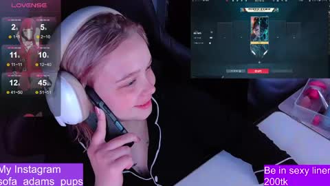 Snapshot of _sofia_adam_ chatting on 16, 5, 2026 pups online show from 16, 5, 2026