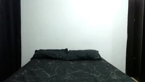 Snapshot of _sofiaparker_ chatting on 11, 11, 2025 Sofia Parker online show from 11, 11, 2025