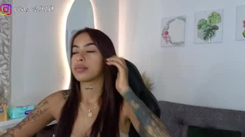 Snapshot of _sophiebrown__ chatting on 19, 12, 2024 Andrea  The Next Stream  Wednesday online show from 19, 12, 2024