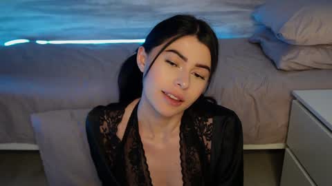 Sophy online show from 13, 1, 2025