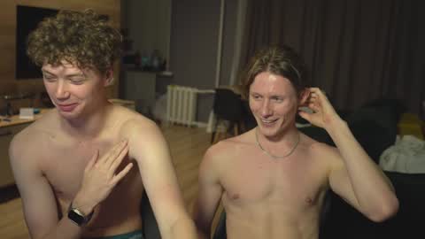 OLIVERpvt is open online show from 19, 1, 2025