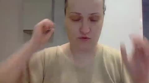 Snapshot of _squirty_pussyyy_ chatting on 11, 1, 2025 Melisa online show from 11, 1, 2025
