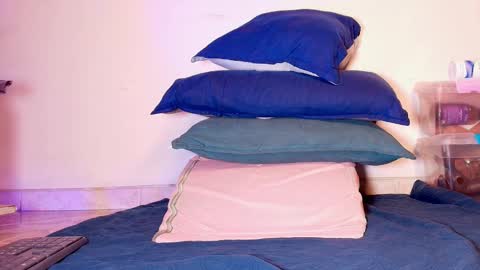 susy online show from 26, 10, 2025