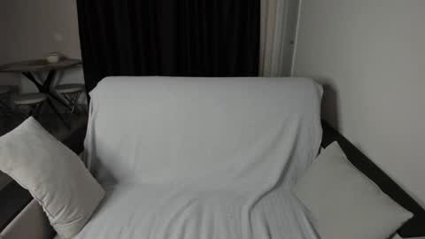 MARKPVT IS OPEN online show from 5, 2, 2025