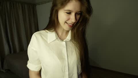 Stella Grace online show from 4, 4, 2026