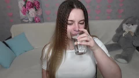 Snapshot of _sweet_lana_ chatting on 22, 2, 2025 Lana online show from 22, 2, 2025