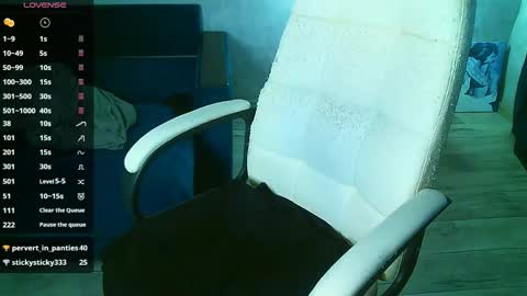 Snapshot of _sweet_ruby_ chatting on 14, 12, 2025 Milana welcome to my world online show from 14, 12, 2025