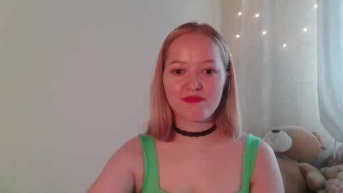 Snapshot of _sweet_smile_ chatting on 16, 10, 2025 _sweet_smile_ online show from 16, 10, 2025